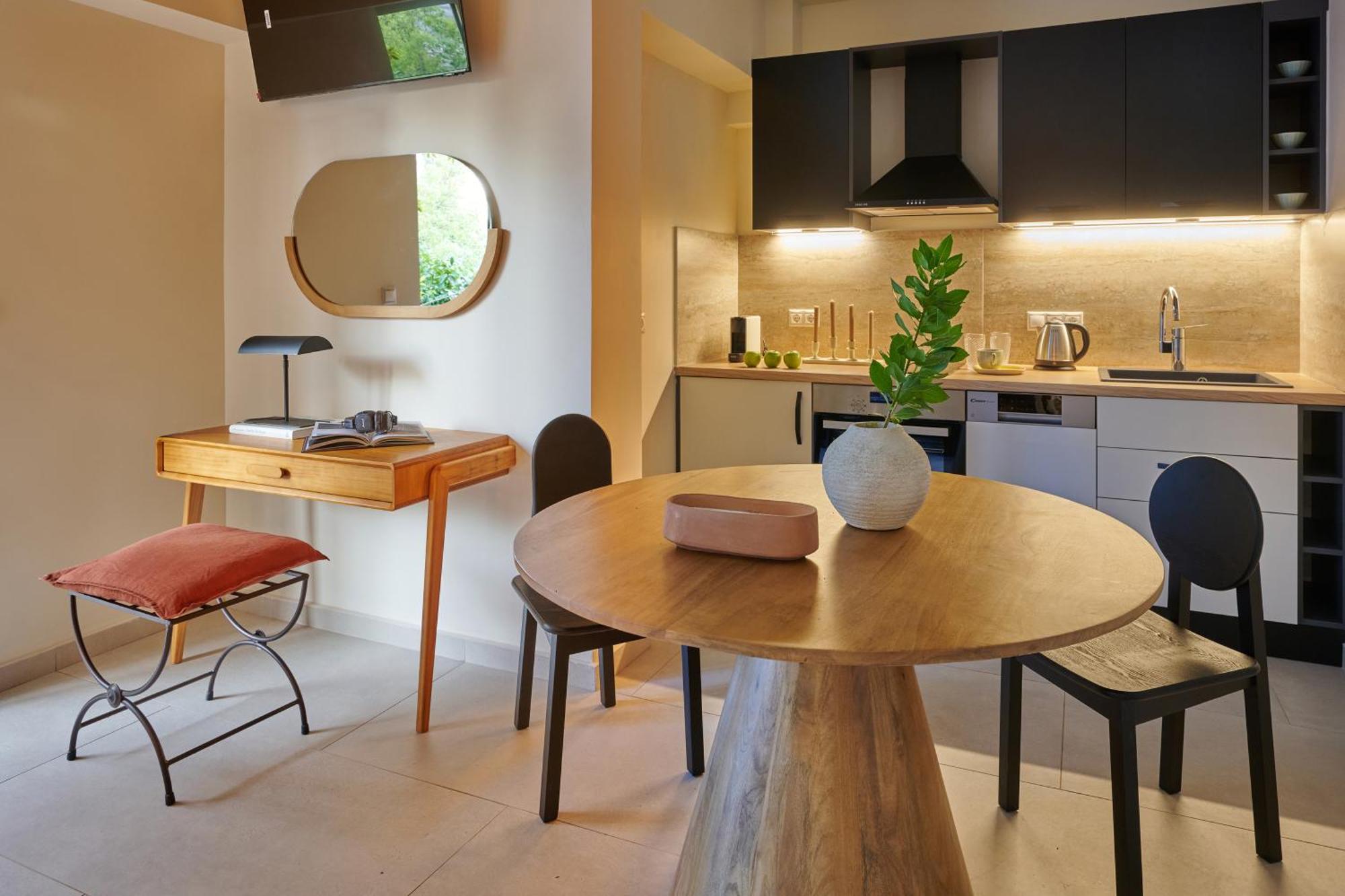Rastoni Acropolis Uniquely Located Stylish Apartments 아테네 외부 사진